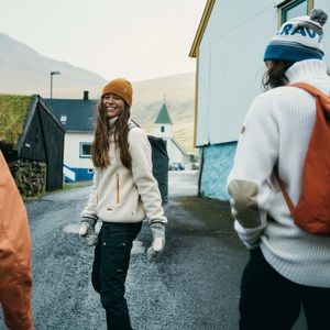 Fjallraven Vardag Pile Fleece Women in Cream White